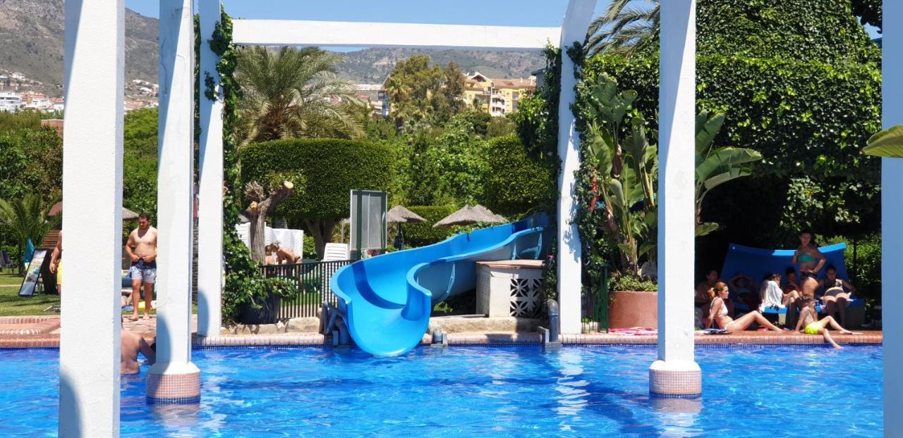 Apartamentos Holidays Benalbeach Benalmadena Bagian luar foto